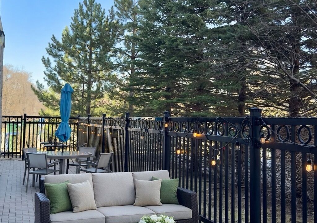 Photo of Patio Balcony in Bells Corners