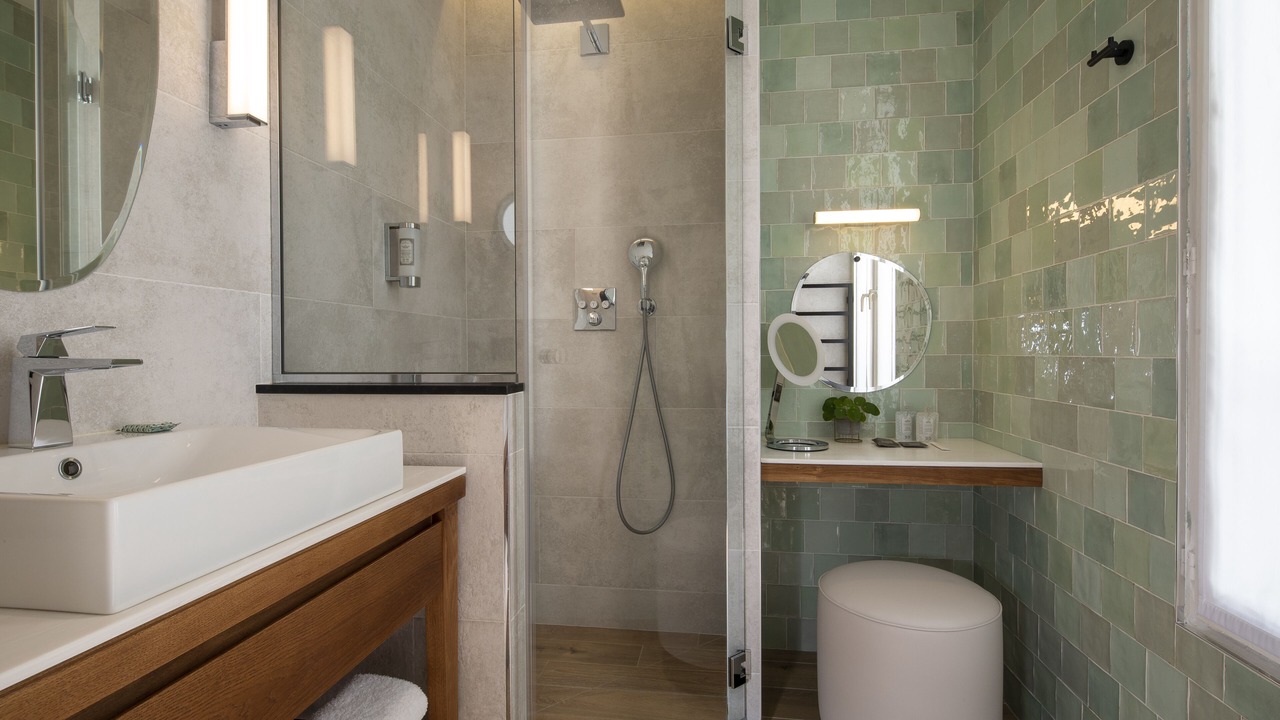 Photo of Bathroom in 8th Arrondissement