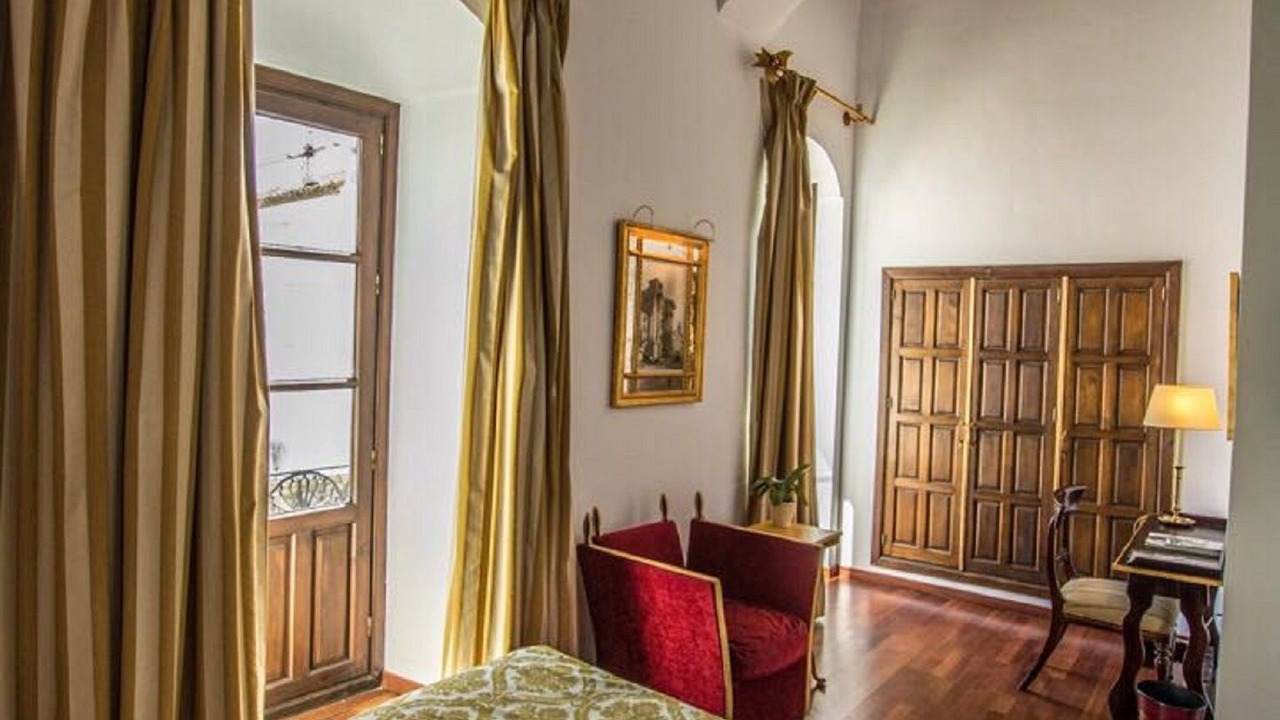 Photo of Bedroom in Jewish Quarter