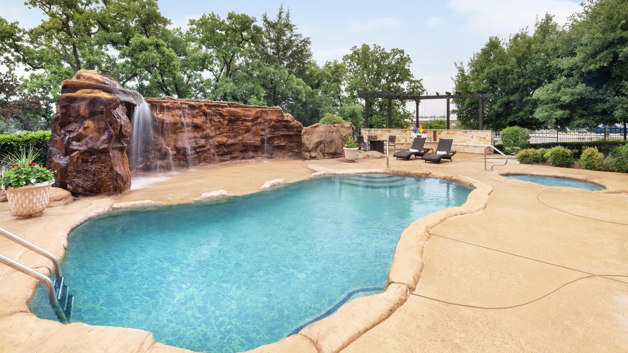 Photo of Outdoor in Denton
