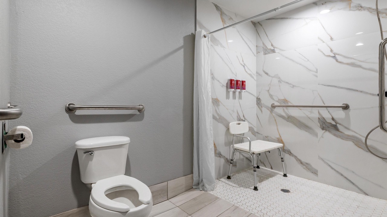 Photo of Bathroom in McAlester