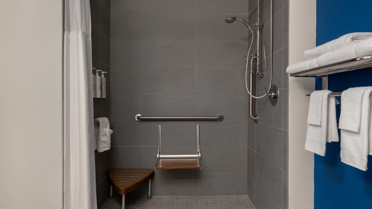 Photo of Bathroom in Artesia