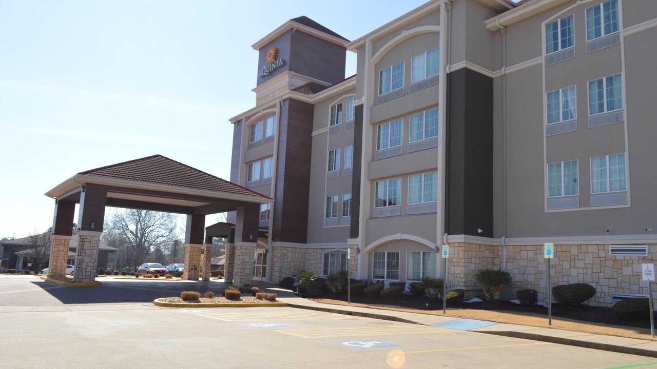 Photo of Outdoor in Bryant