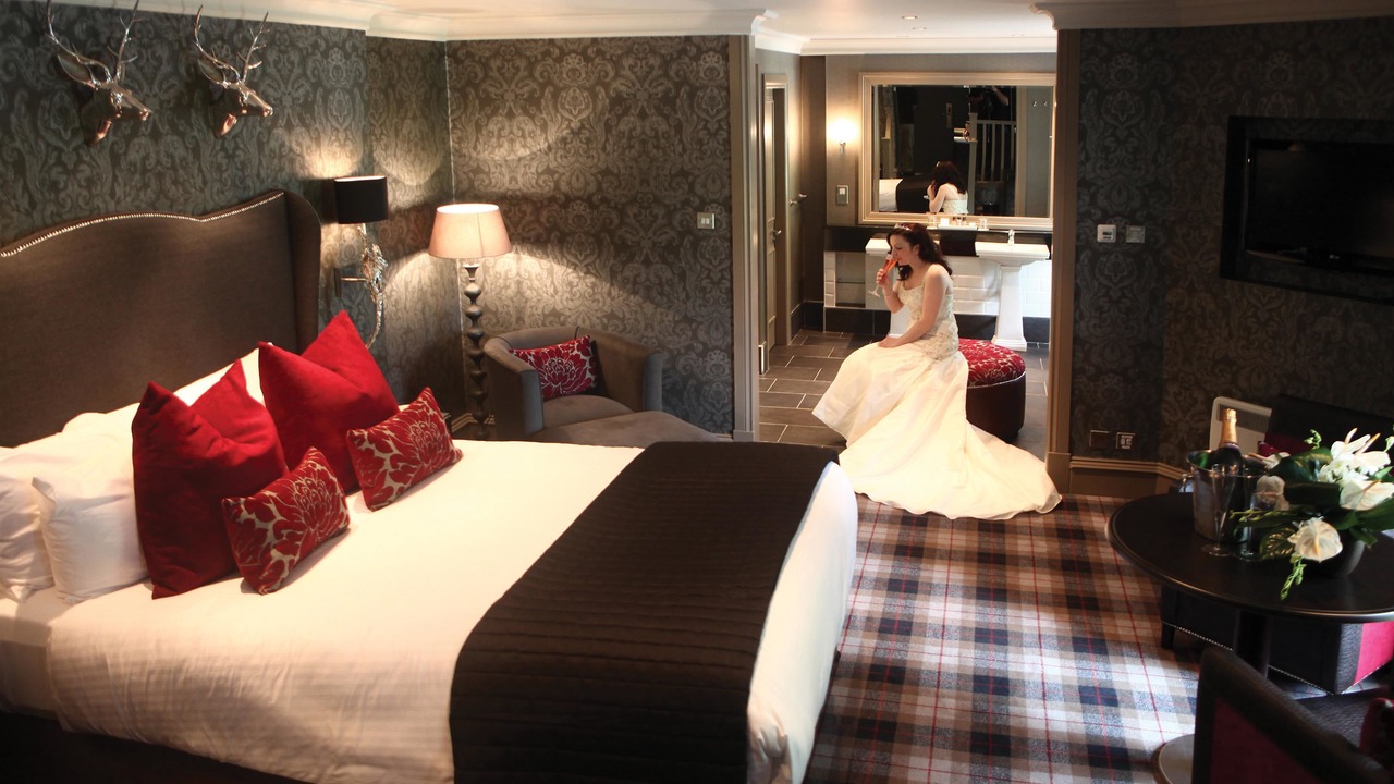 Photo of Others in Eaglesham