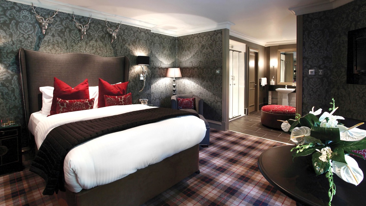 Photo of Others in Eaglesham