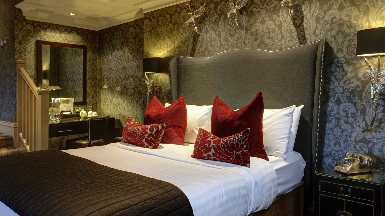 Photo of Others in Eaglesham