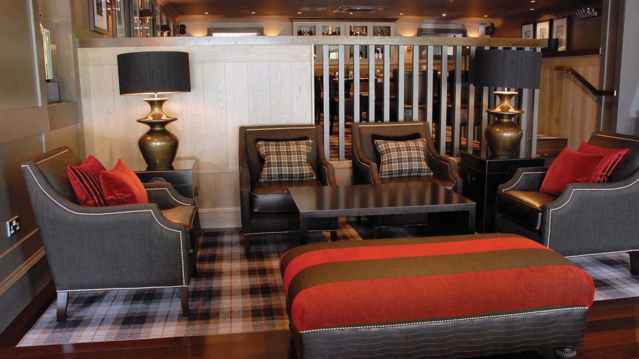 Photo of Others in Eaglesham