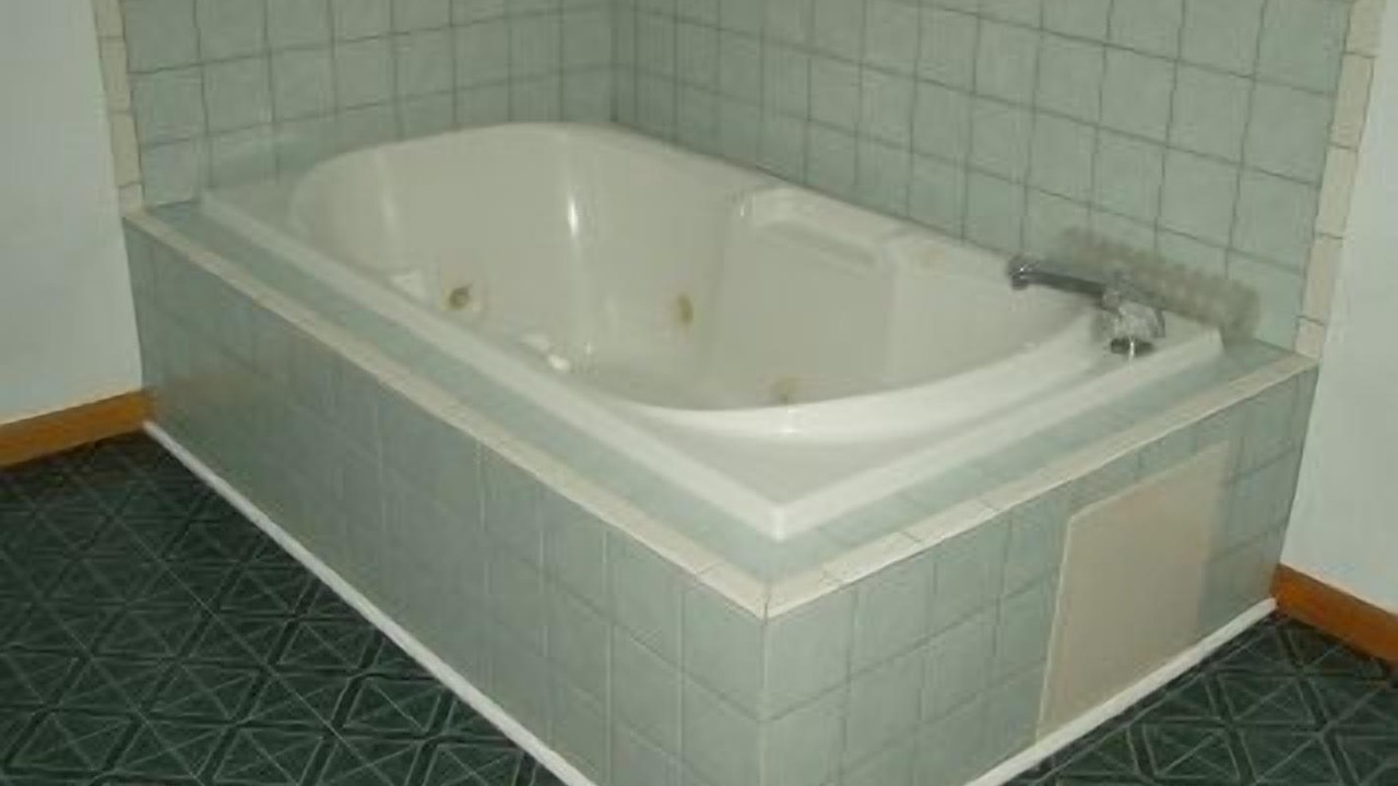 Photo of Bathroom in Lee