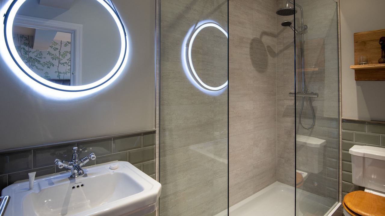 Photo of Bathroom in Mellor