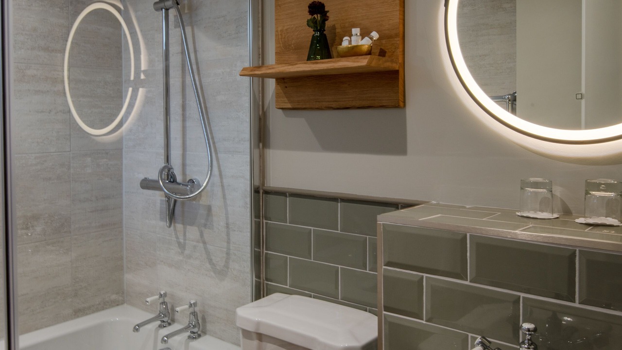 Photo of Bathroom in Mellor