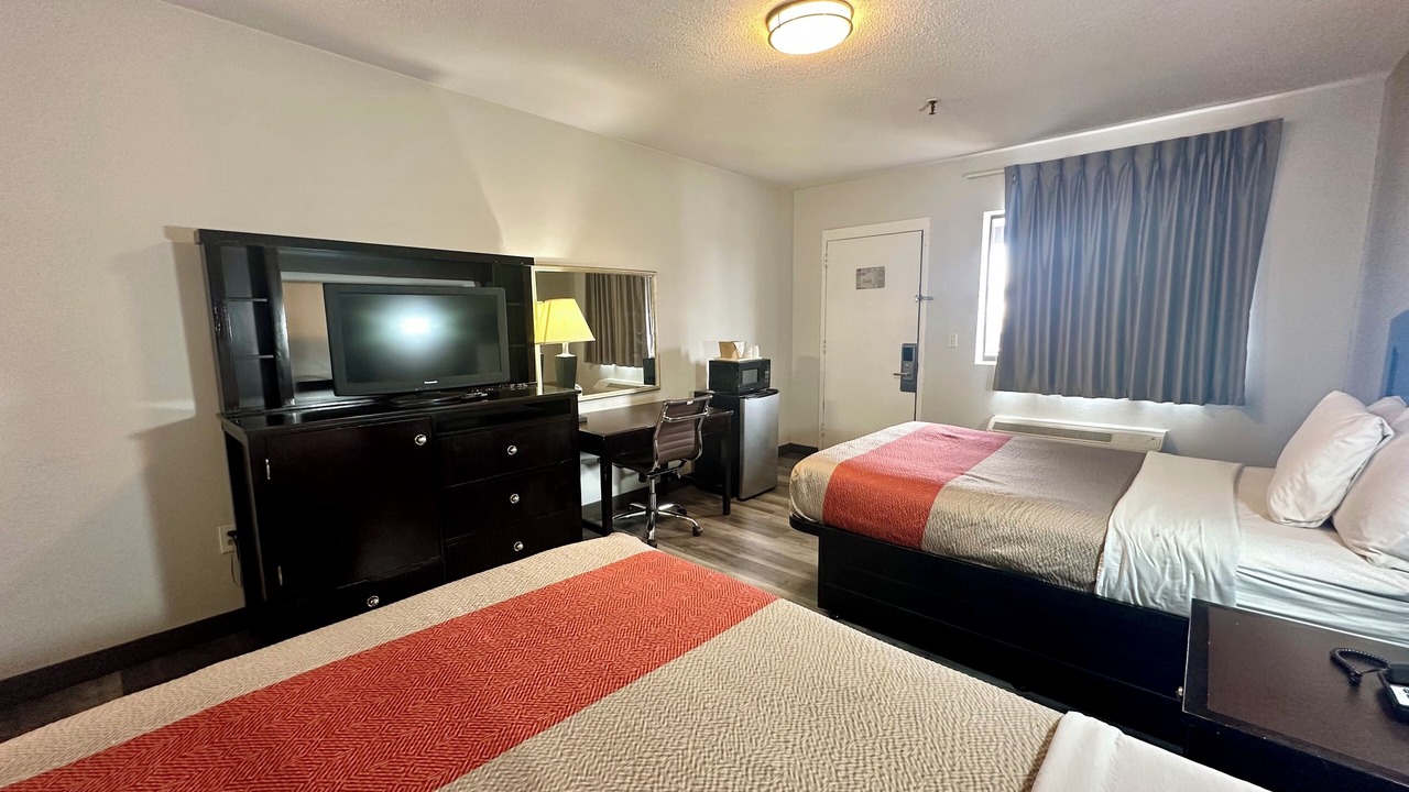 Photo of Bedroom in Norwalk