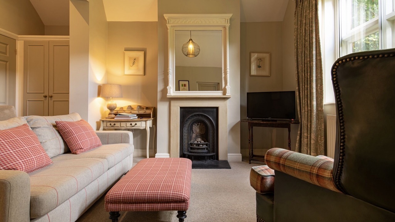 Photo of Others in Waddesdon