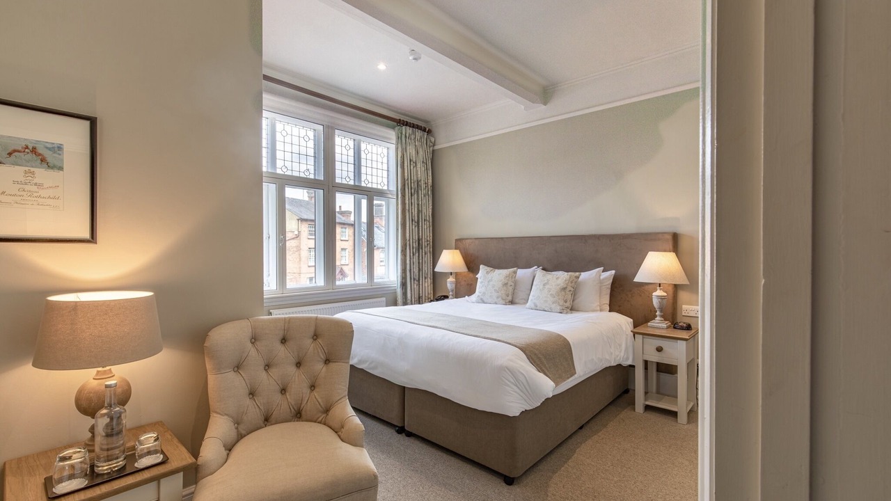 Photo of Others in Waddesdon