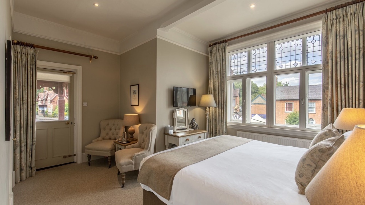 Photo of Others in Waddesdon