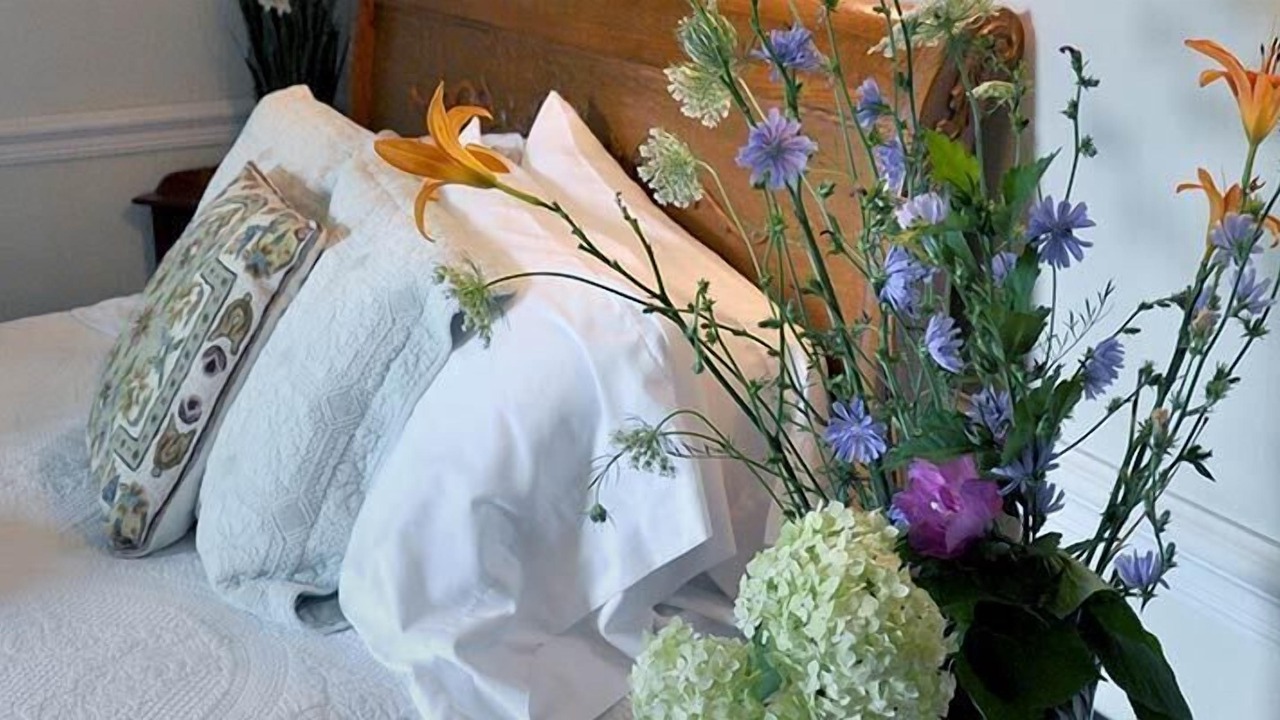 Photo of Bedroom in Meadville