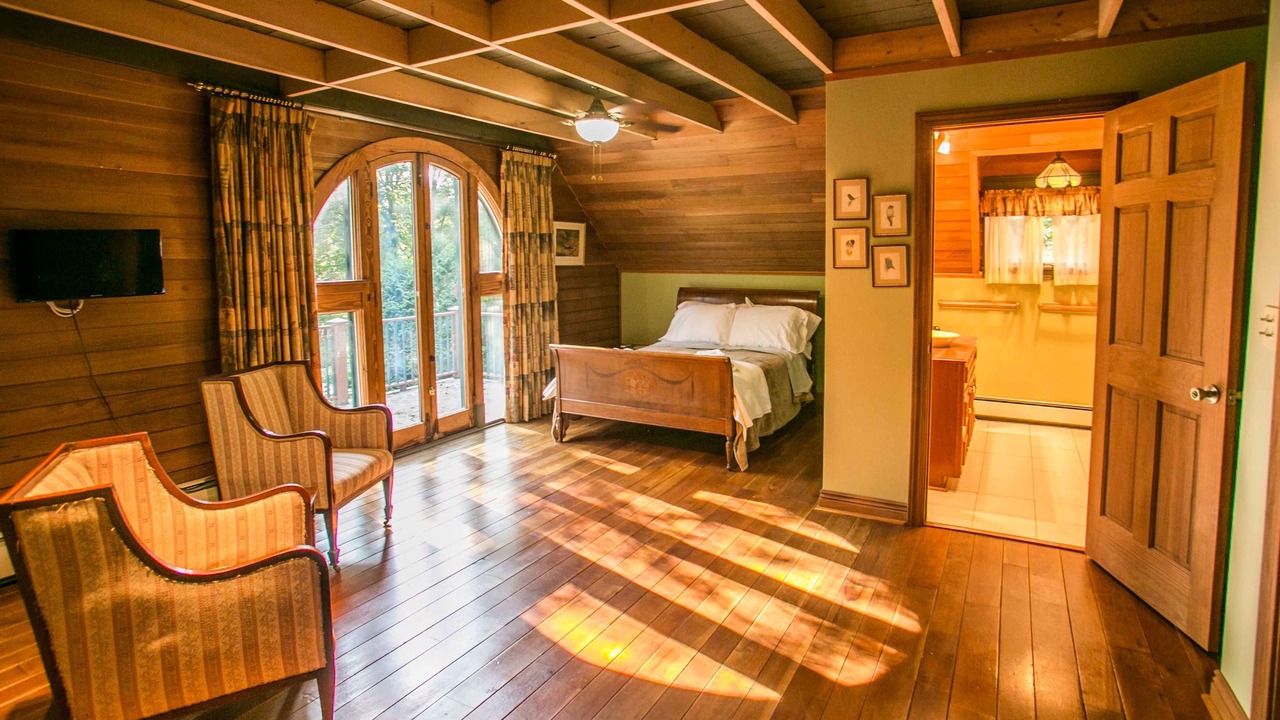 Photo of Bedroom in Meadville