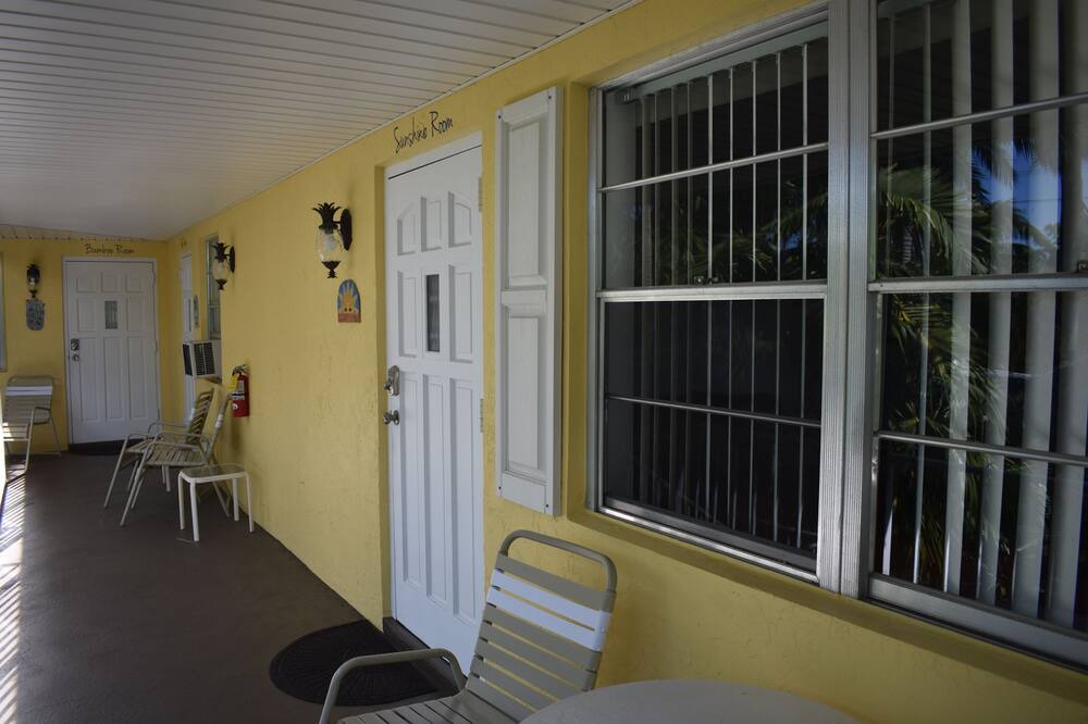 Photo of Others in Lake Worth Corridor