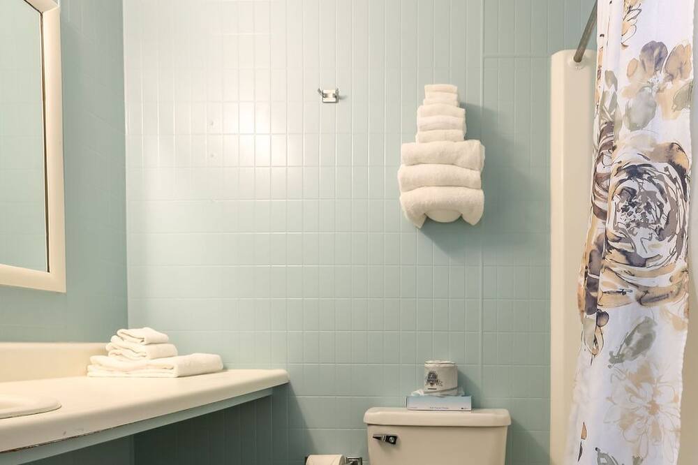 Photo of Bathroom in Indian Point