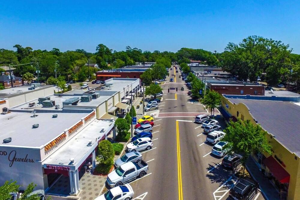 Photo of Others in Avondale