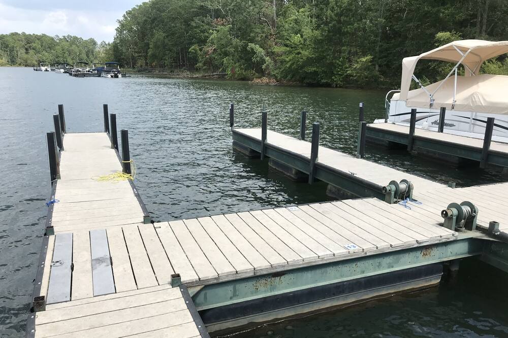 Photo of Outdoor in Keowee