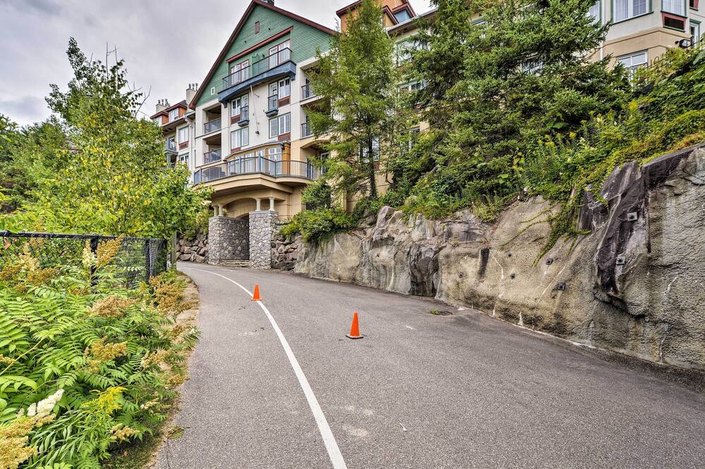 Photo of Others in Mont-Tremblant Pedestrian Village