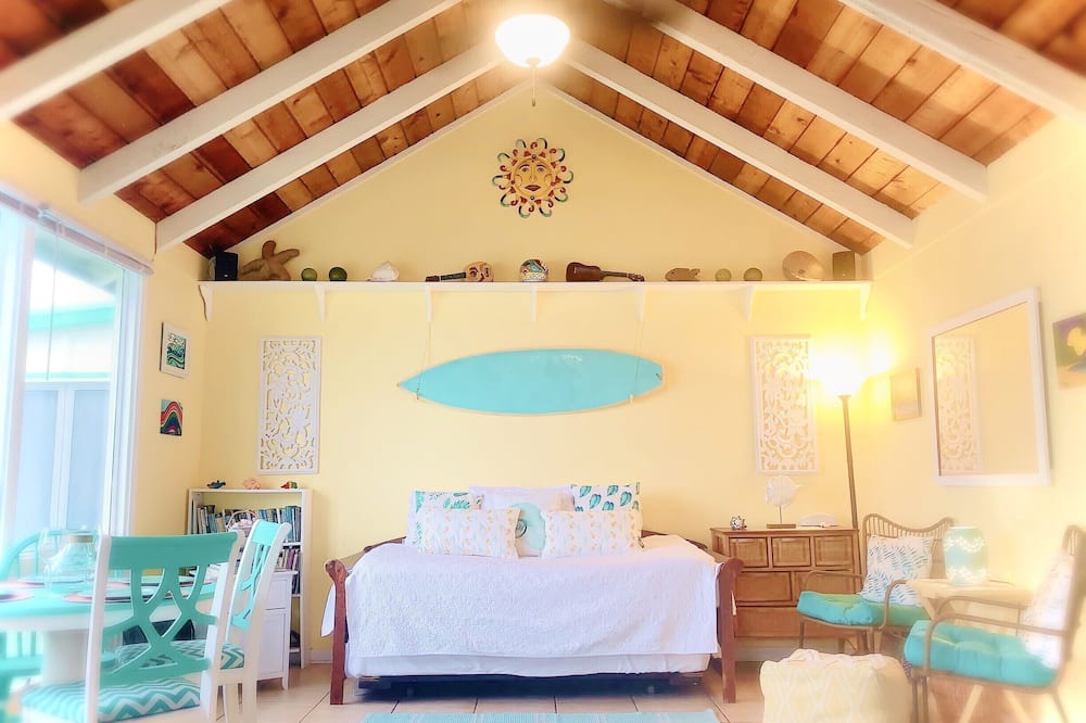 Photo of Bedroom in Punaluu