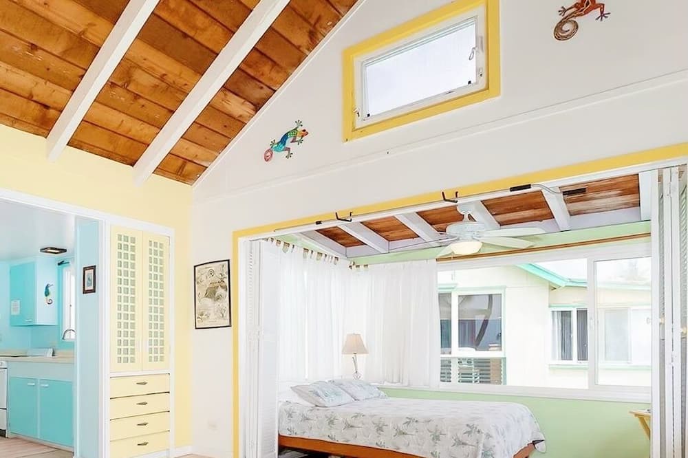 Photo of Bedroom in Punaluu