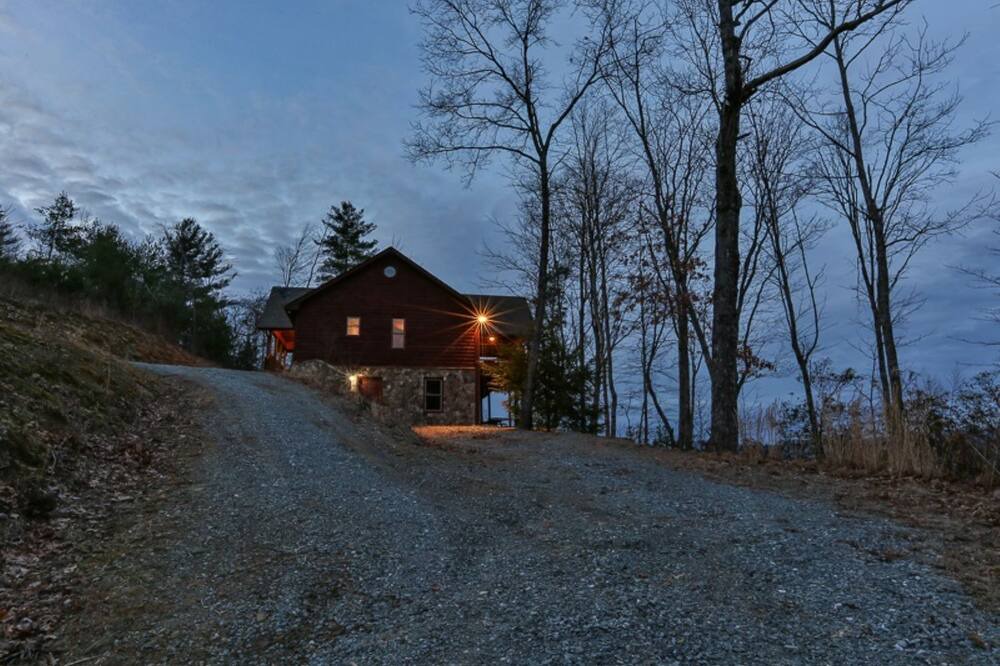 Photo of Others in Chatsworth