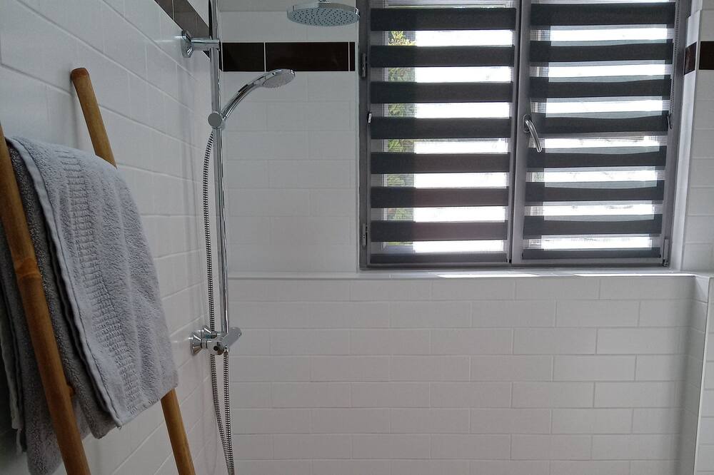 Photo of Bathroom in Saint-Denis