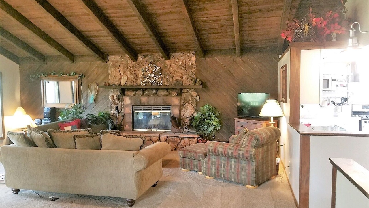 Photo of Livingroom in Ruidoso