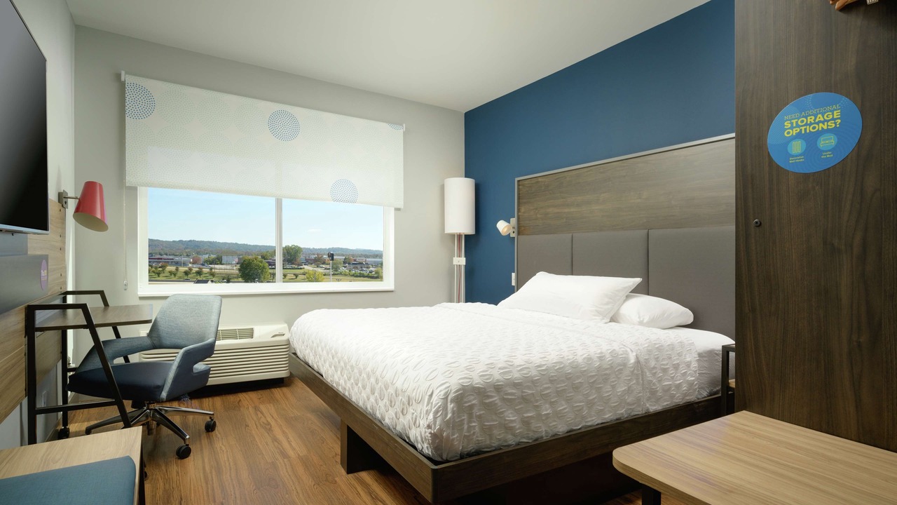 Photo of Bedroom in Graysville