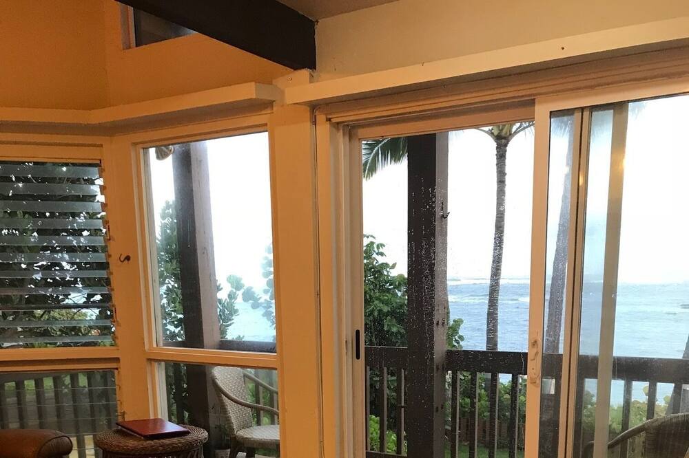 Photo of Bedroom in Waialua