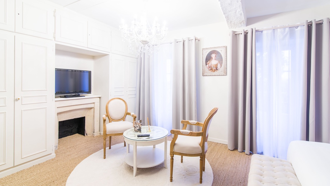 Photo of Bedroom in Benouville