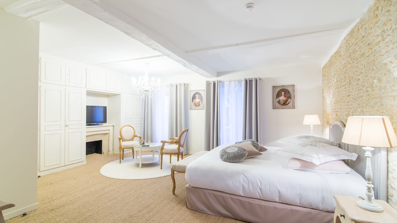 Photo of Bedroom in Benouville