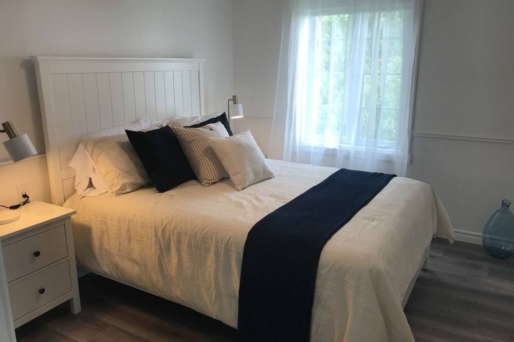 Photo of Bedroom in La Malbaie