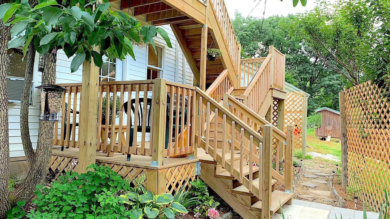 Photo of Patio Balcony in Hudson