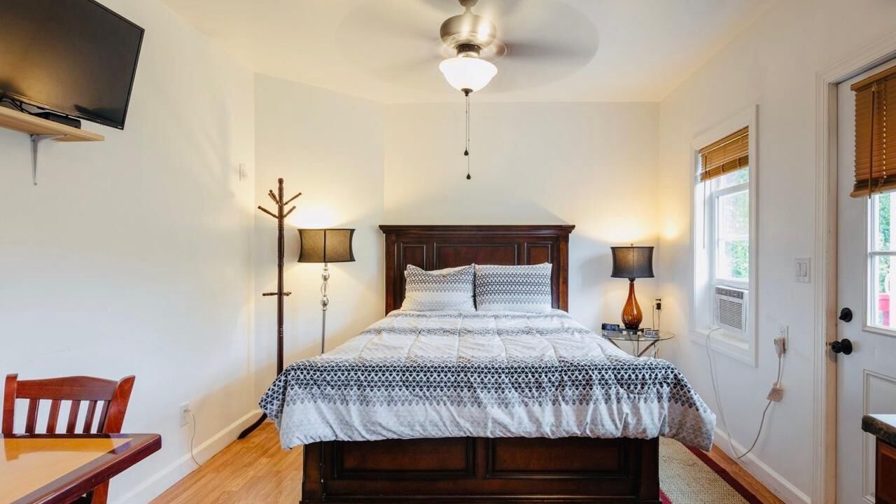 Photo of Bedroom in Hudson