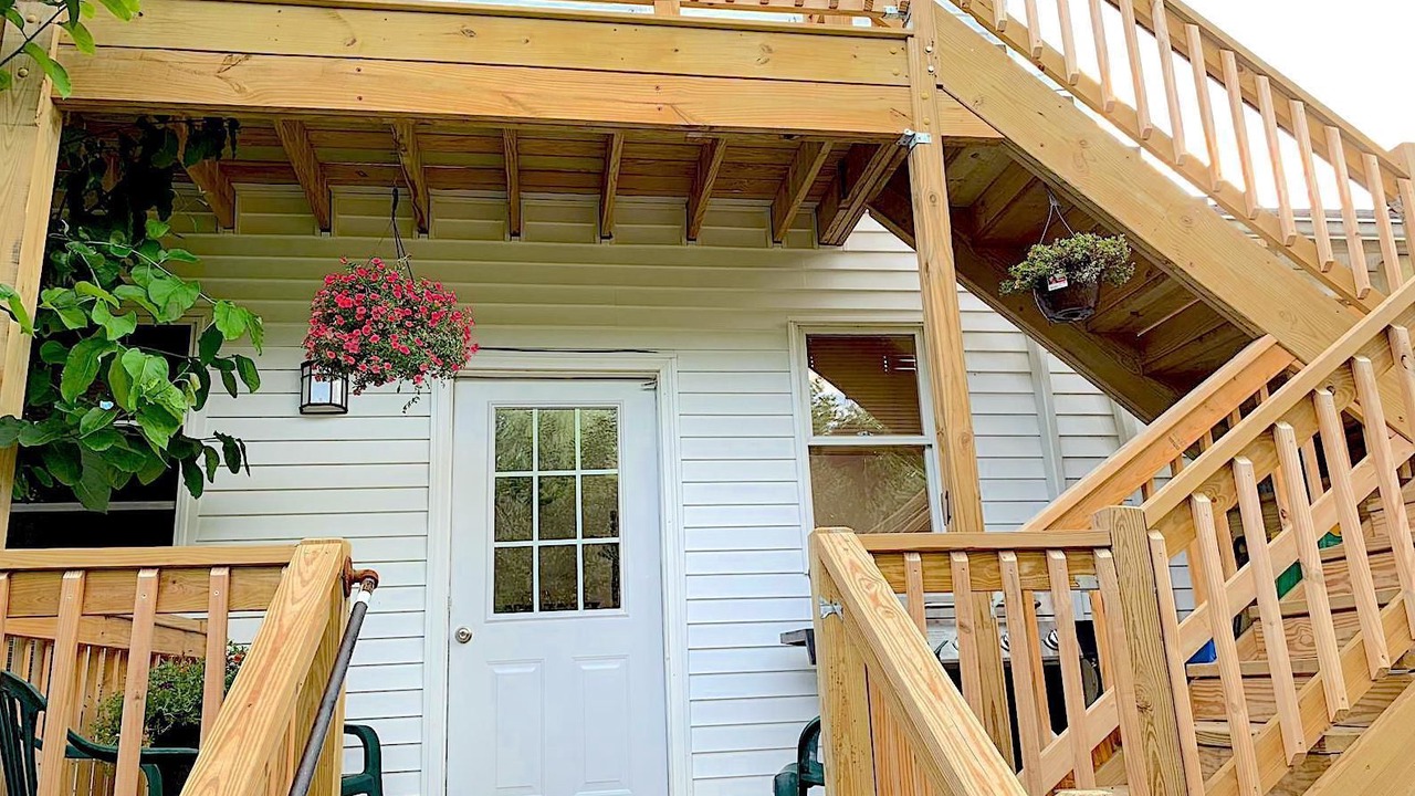 Photo of Outdoor in Hudson