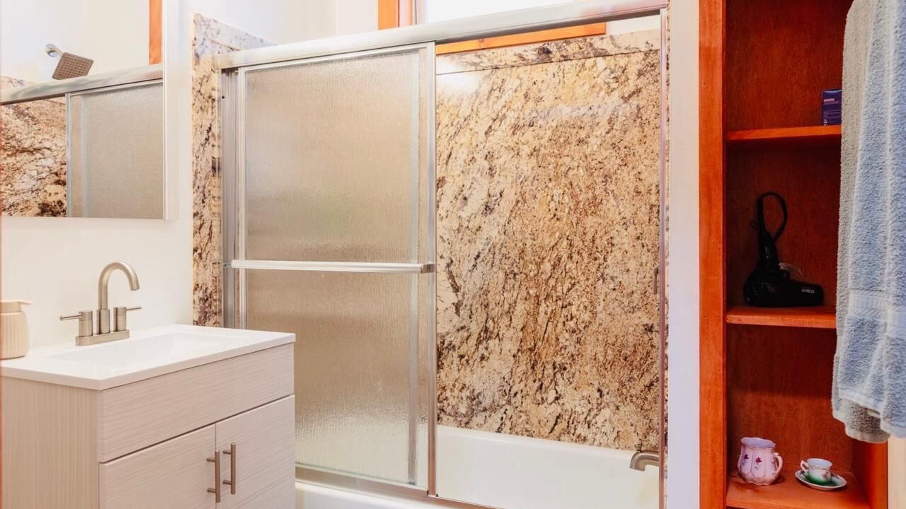 Photo of Bathroom in Hudson