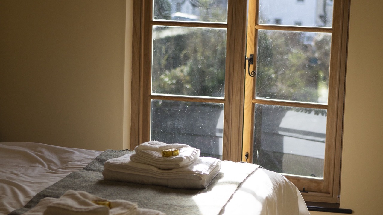 Photo of Bedroom in Clearbrook