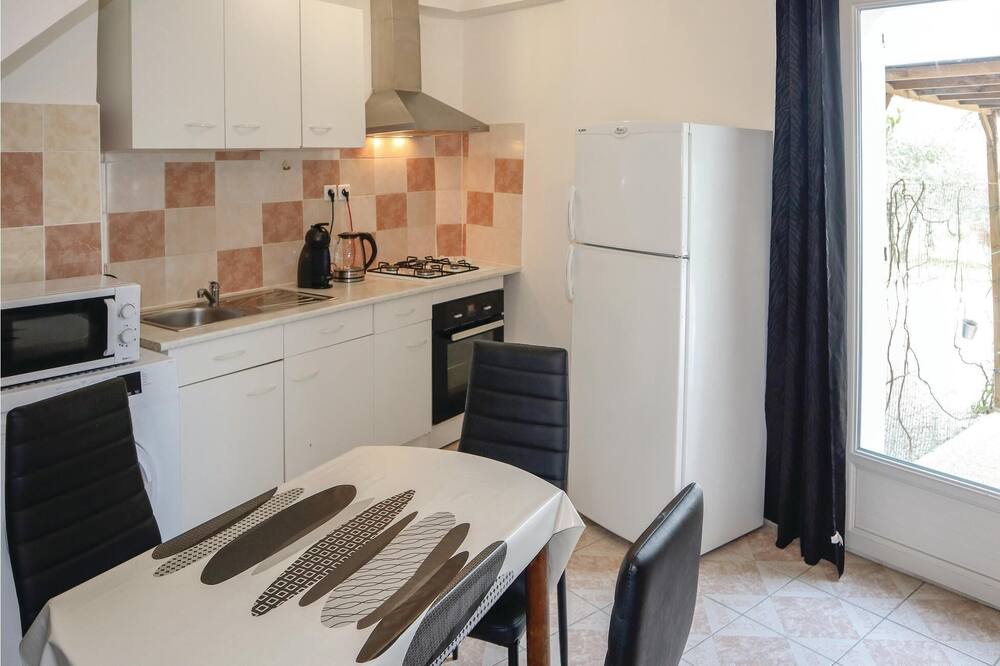 Photo of Kitchen in Sablet