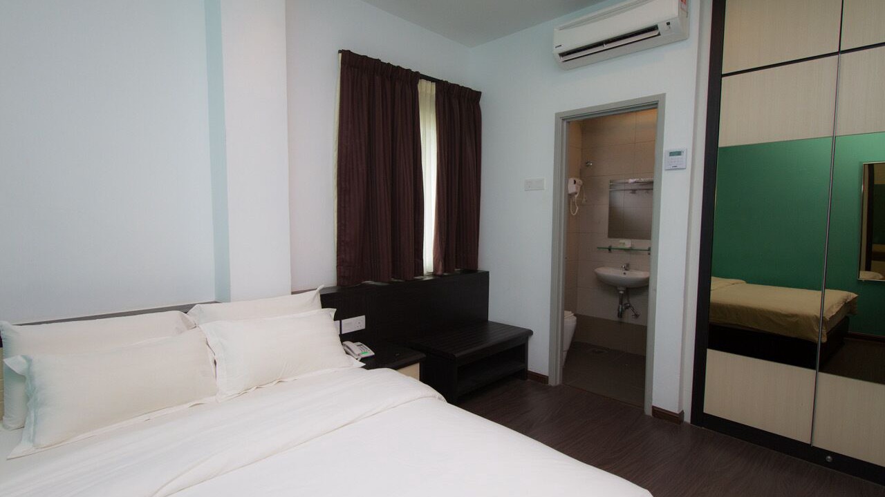 Photo of Others in Bahau