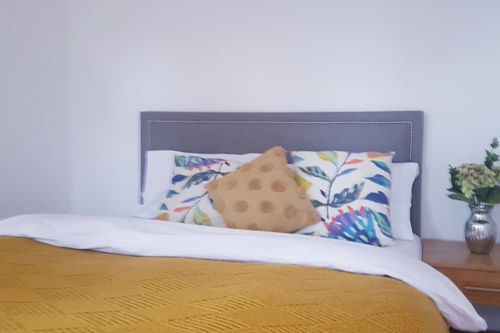 Photo of Bedroom in Barry