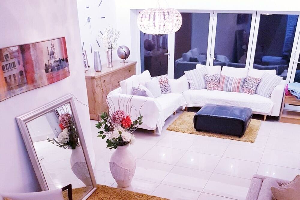 Photo of Bedroom in Barry