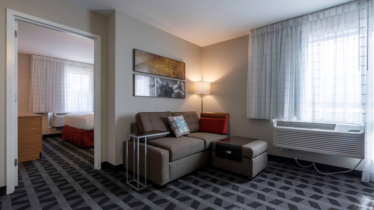 Photo of Others in Clinton