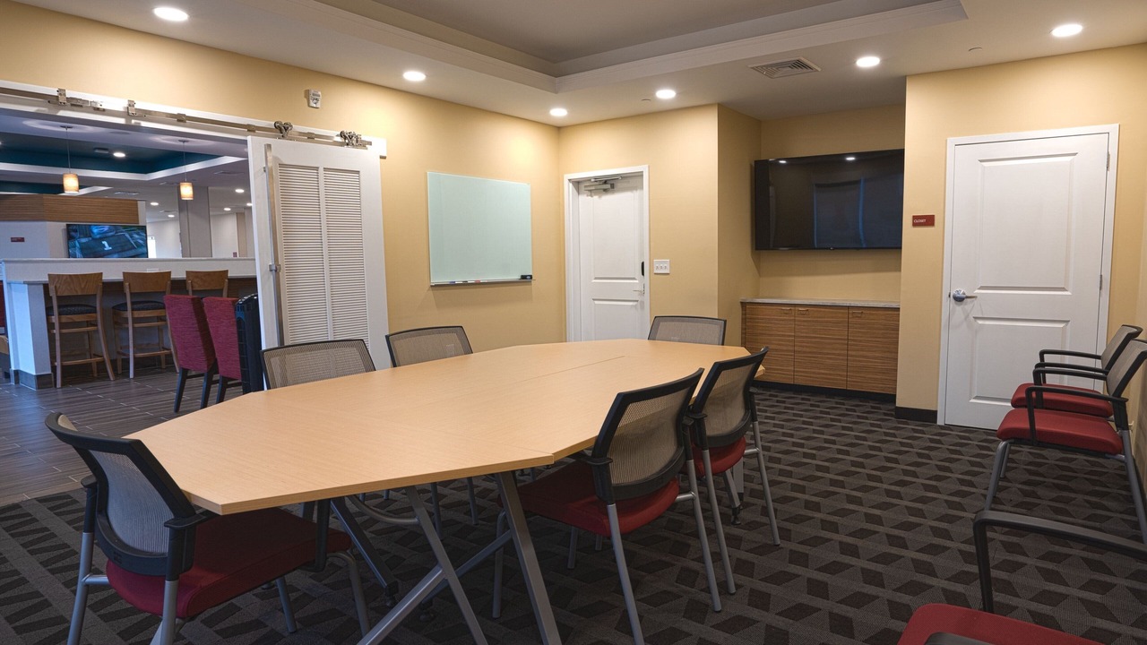 Photo of Others in Clinton