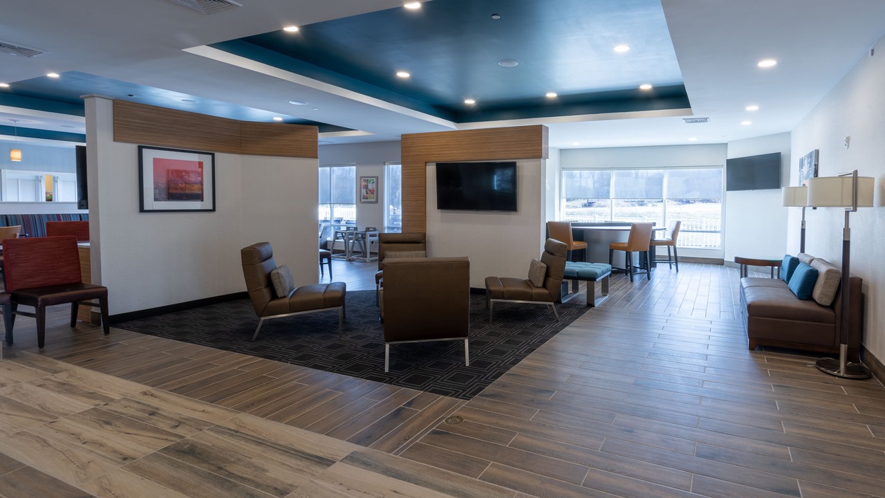 Photo of Others in Clinton