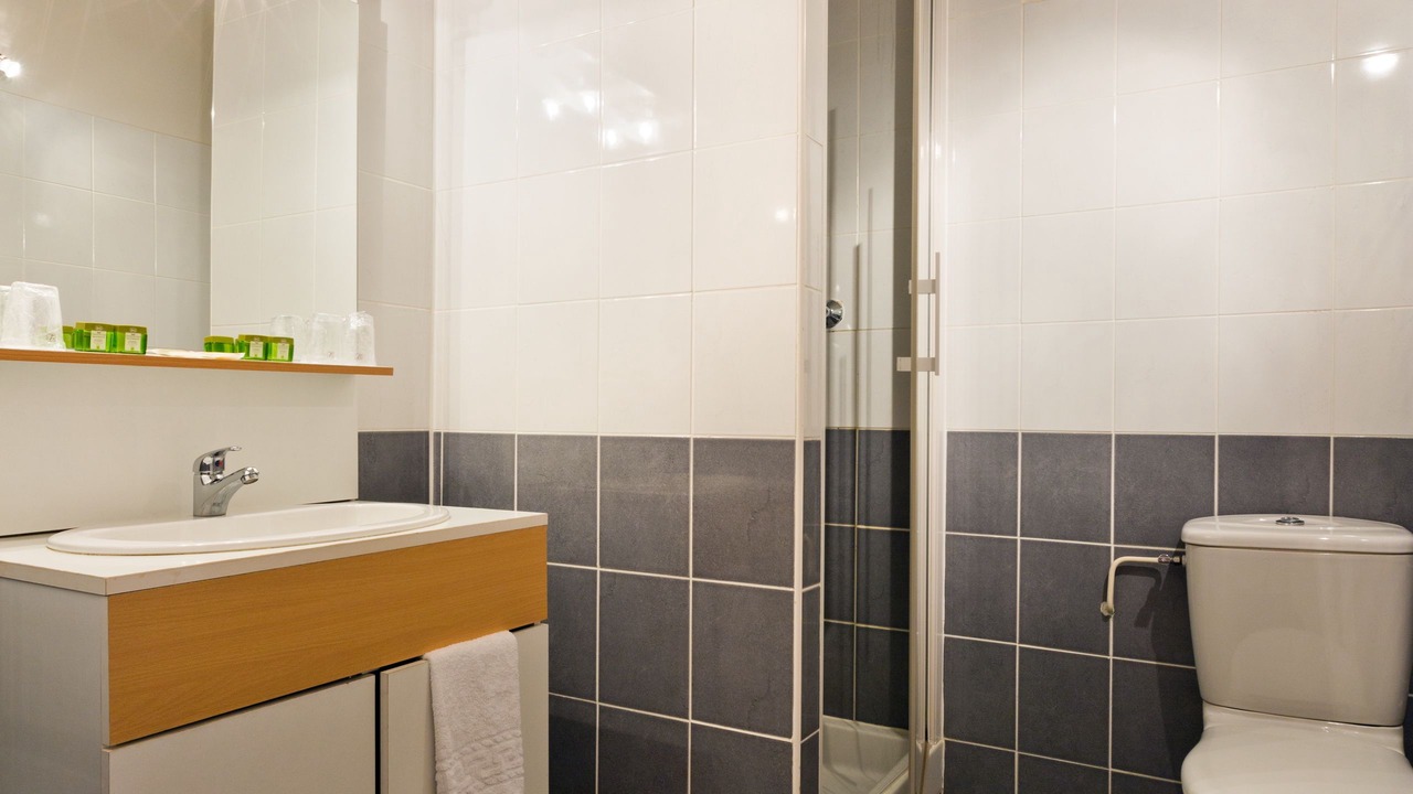 Photo of Others in Ambert