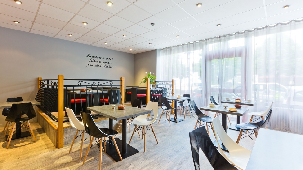 Photo of Others in Ambert