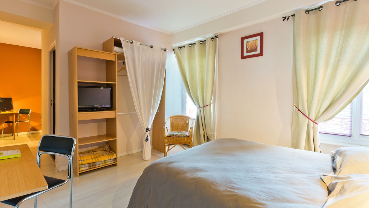 Photo of Others in Ambert